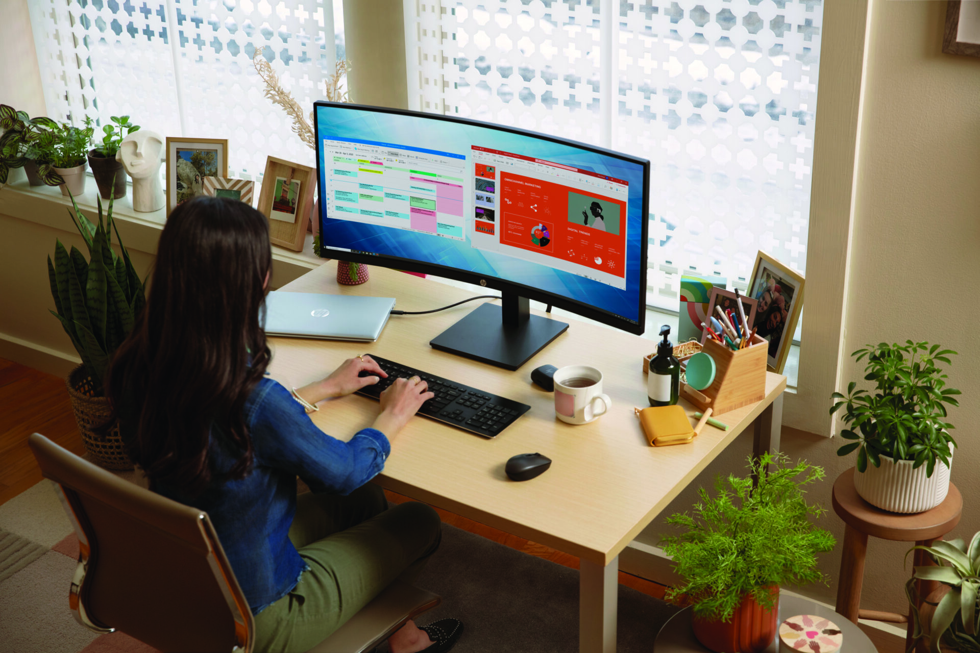 USB-C monitor thuiswerkplek USB-C monitor thuiswerkplek